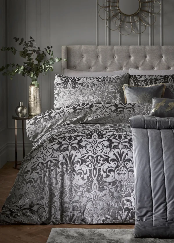 Luxury Velvet Firenza Slate King Quilt Set – 230×220cm –