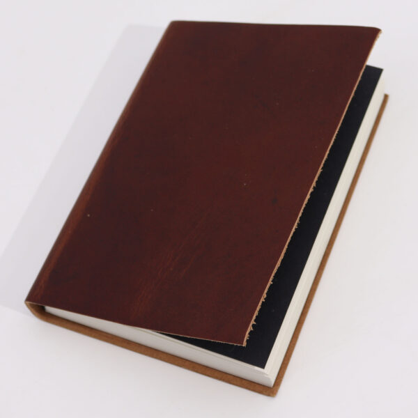 Med Dark Tan Daily Notebook – 100 Lined Pages – 18x13cm - Image 2
