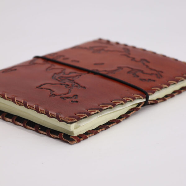 Travel Journal with wrap - Light Tan - 96 pages - 17x13cm - Image 2