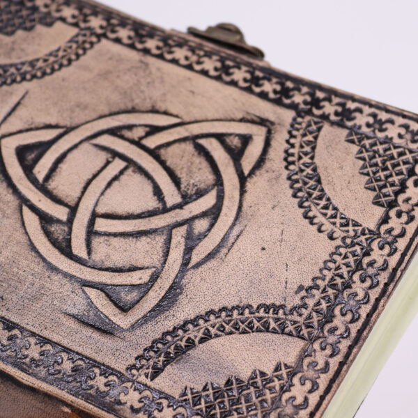 Circle Triquetra - Esoteric Notebook - Antique Grey - 200 pages  Stich Edge- 17.5x12.5x3cm - Image 2