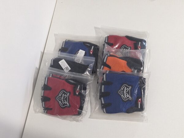 LOT 100 – 6X Kids & Adult Half Finger Cycling Gloves – Mixed Colors - Image 3